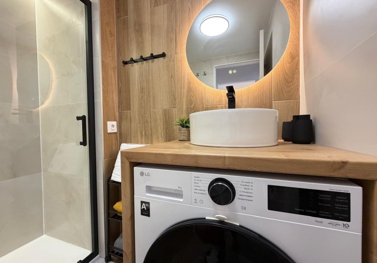 Revente - Appartement - Torrevieja - Nueva Torrevieja