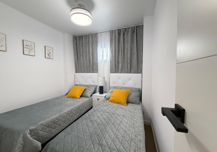 Revente - Appartement - Torrevieja - Nueva Torrevieja