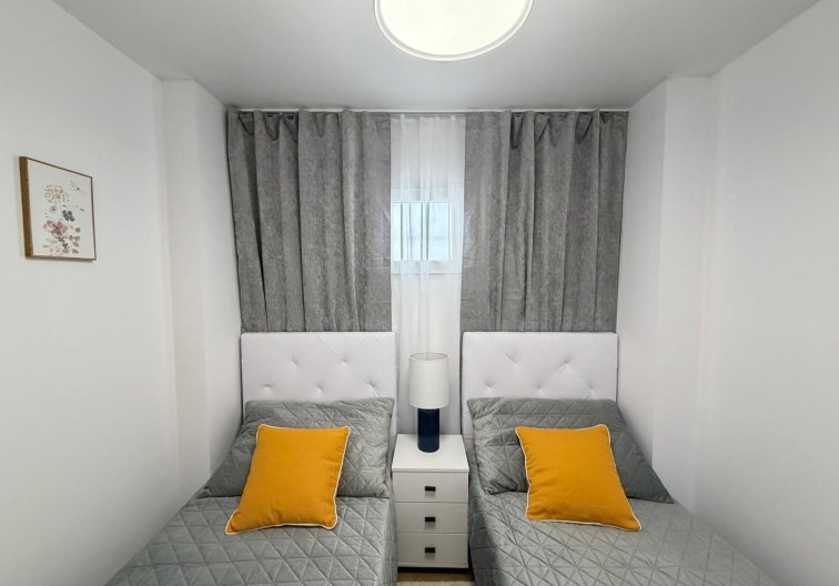 Revente - Appartement - Torrevieja - Nueva Torrevieja