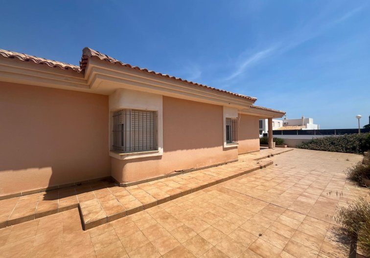 Segunda mano - villa - La Manga del Mar Menor - Playa Del Galán