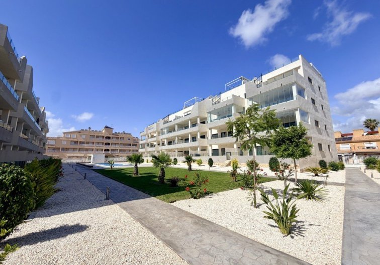 Resale - Apartment - Orihuela Costa - Costa Blanca