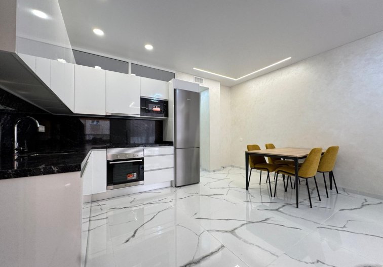 Revente - Appartement - Torrevieja - Estacion De Autobuses