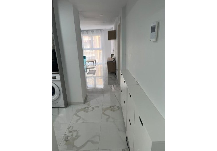 Segunda mano - Apartamento  - Torrevieja - Centro