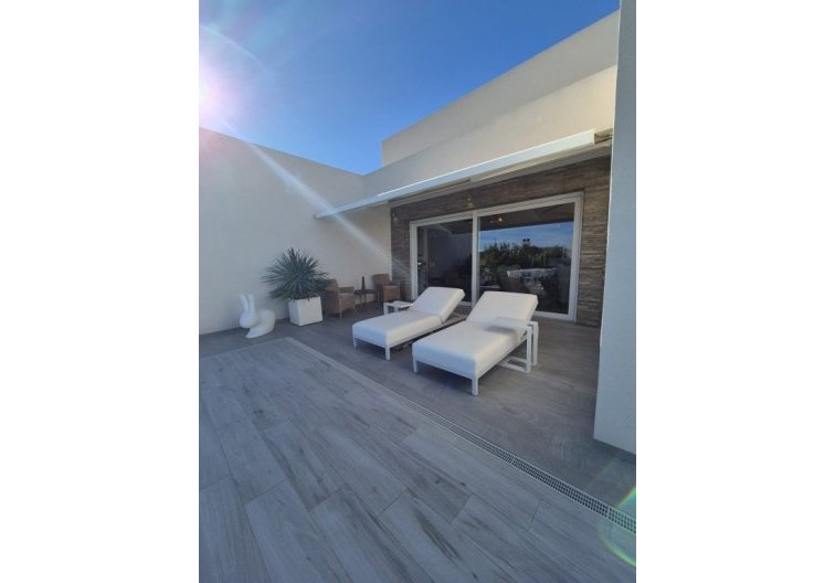 Segunda mano - villa - La Finca Golf Resort - Inland