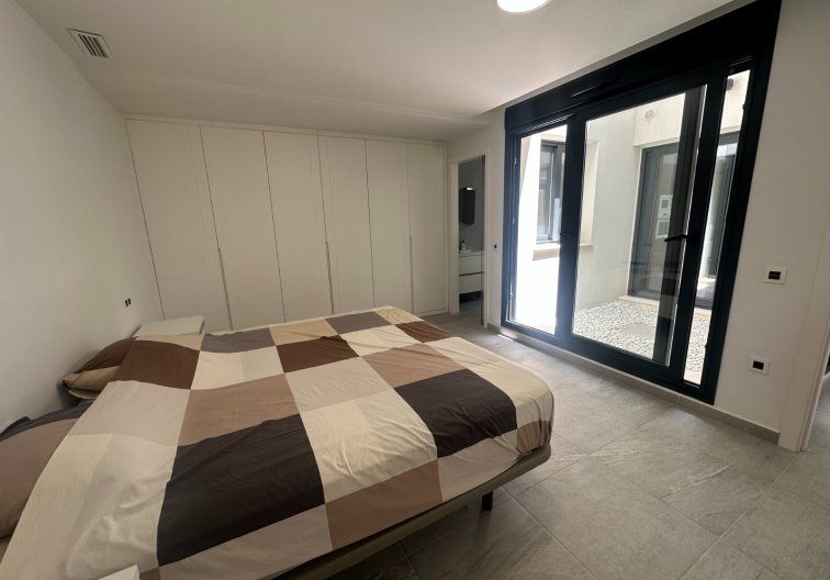 Resale - villa - San Miguel de Salinas - Inland