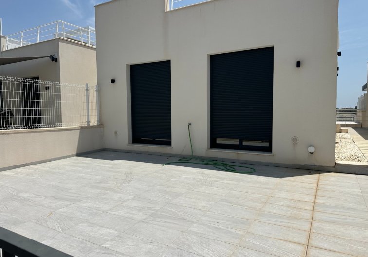 Resale - villa - San Miguel de Salinas - Inland