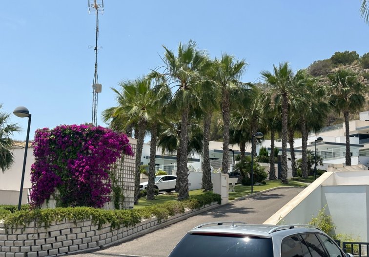 Resale - villa - San Miguel de Salinas - Inland