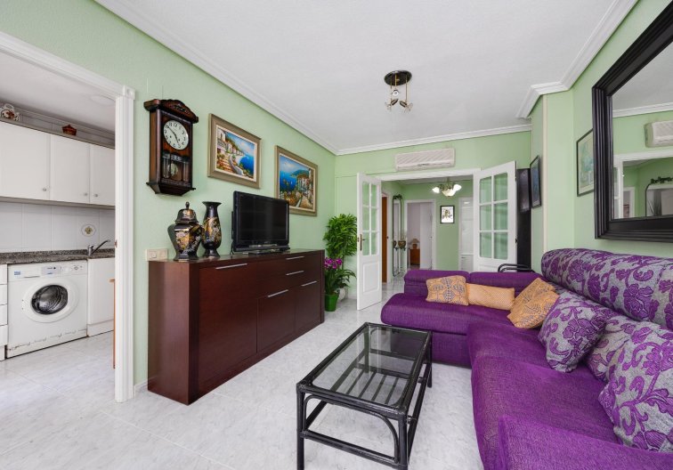 Segunda mano - Apartamento  - Torrevieja - Antonio Machado