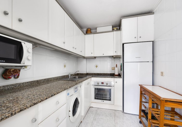 Segunda mano - Apartamento  - Torrevieja - Antonio Machado