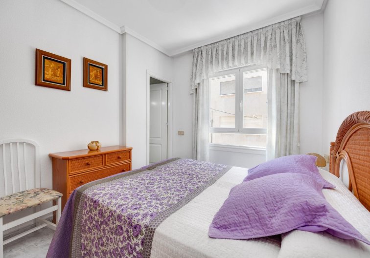 Segunda mano - Apartamento  - Torrevieja - Antonio Machado