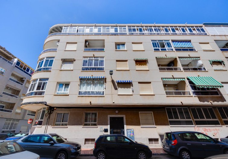 Segunda mano - Apartamento  - Torrevieja - Antonio Machado