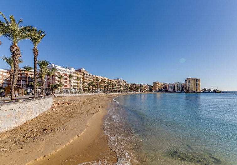 Segunda mano - Apartamento  - Torrevieja - Antonio Machado