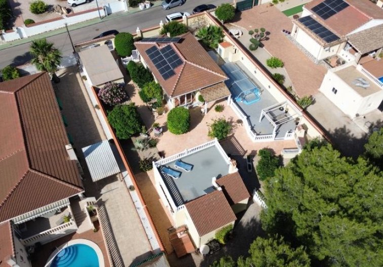 Segunda mano - villa - Pinar de Campoverde - Inland