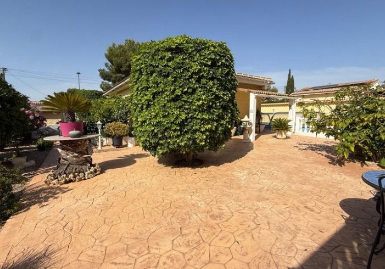 Segunda mano - villa - Pinar de Campoverde - Inland