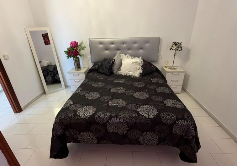 Resale - Apartment - Torrevieja - Torreblanca