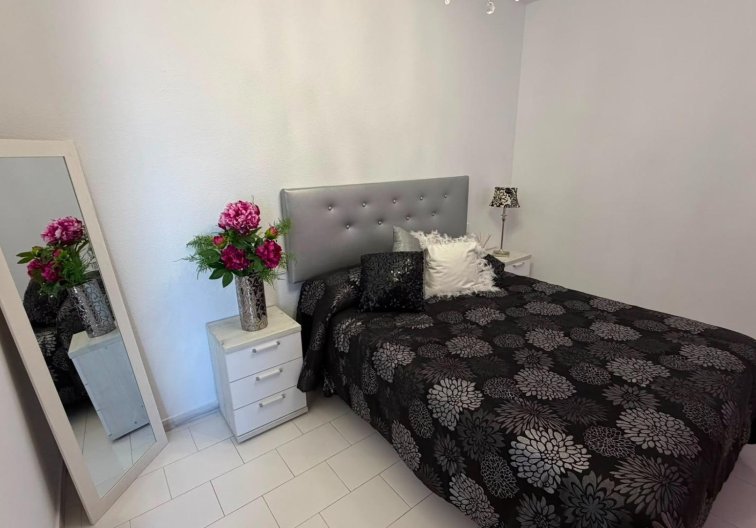 Resale - Apartment - Torrevieja - Torreblanca
