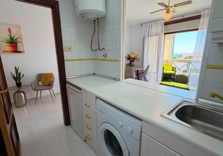 Resale - Apartment - Torrevieja - Torreblanca