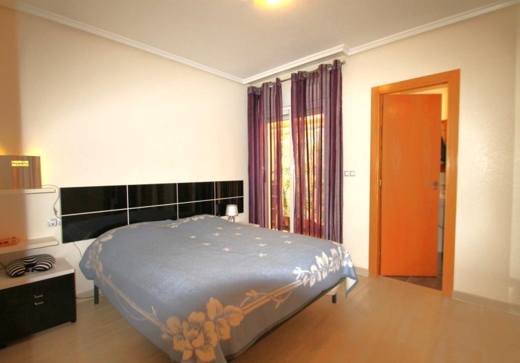 Segunda mano - Apartamento  - Torrevieja - El Molino
