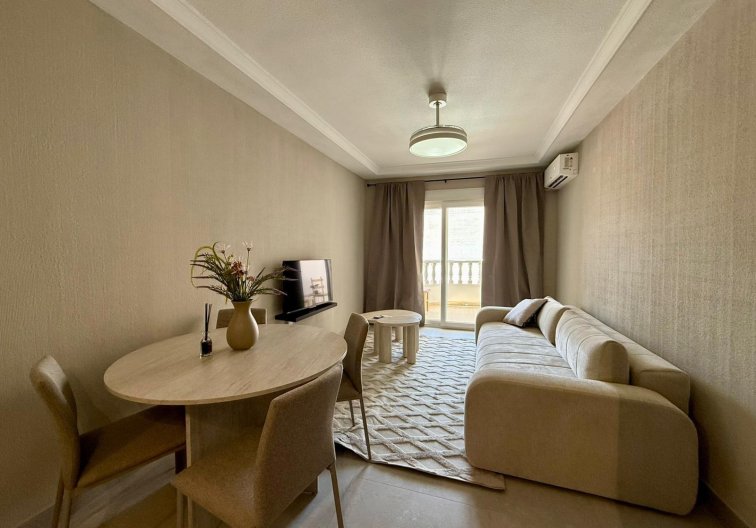 Wiederverkauf - Wohnung - Torrevieja - Playa del Cura