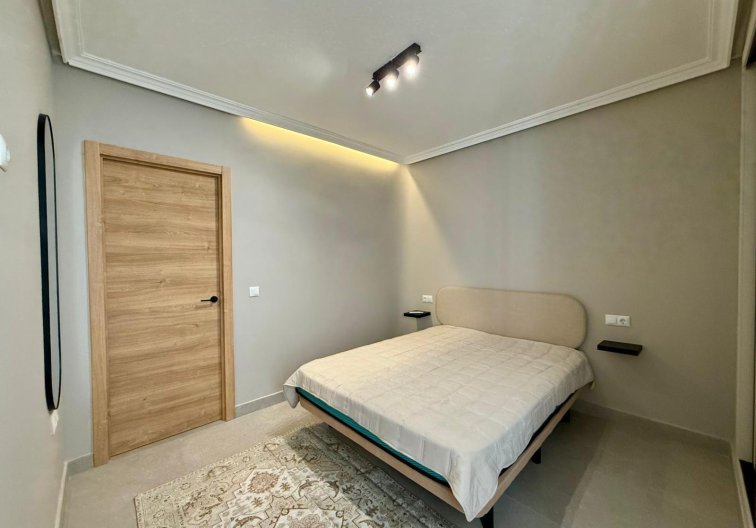 Wiederverkauf - Wohnung - Torrevieja - Playa del Cura