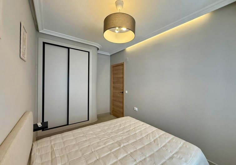 Wiederverkauf - Wohnung - Torrevieja - Playa del Cura