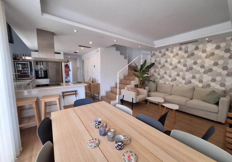 Herverkoop - villa - Torrevieja - Los Frutales