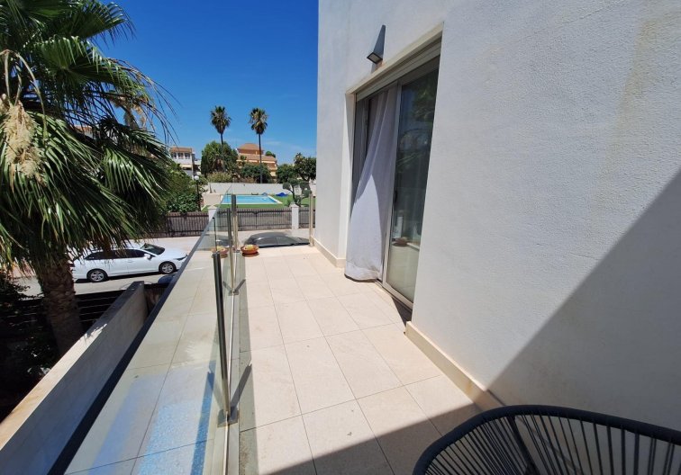 Herverkoop - villa - Torrevieja - Los Frutales
