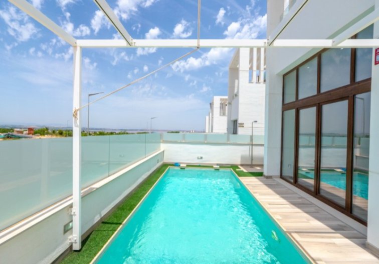 Resale - villa - Torrevieja - Costa Blanca