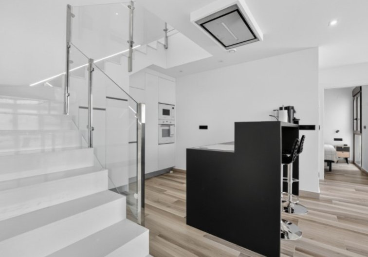 Resale - villa - Torrevieja - Costa Blanca