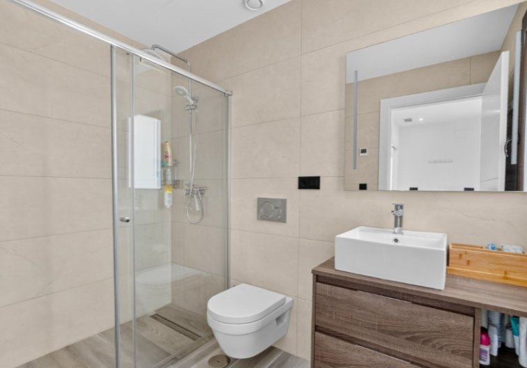 Resale - villa - Torrevieja - Costa Blanca