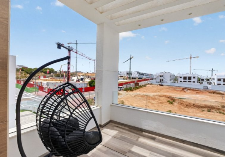 Resale - villa - Torrevieja - Costa Blanca
