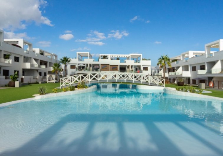 Segunda mano - villa - Torrevieja - Costa Blanca