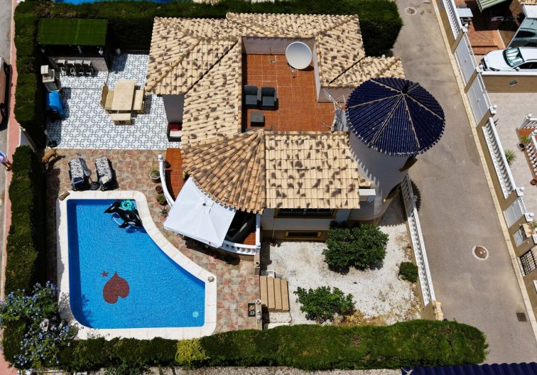 Segunda mano - villa - Villamartin - Costa Blanca