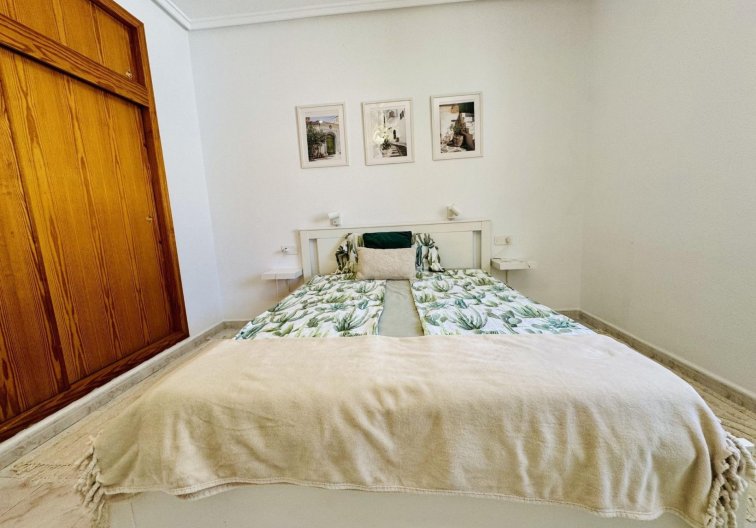 Segunda mano - villa - Torrevieja - La Siesta - El Salado - Torreta