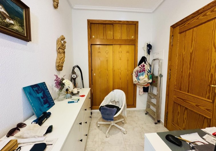 Segunda mano - villa - Torrevieja - La Siesta - El Salado - Torreta