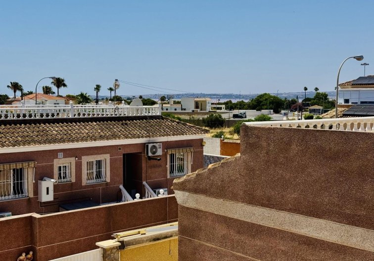 Segunda mano - villa - Torrevieja - La Siesta - El Salado - Torreta