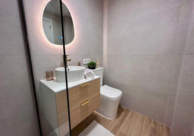 Segunda mano - Apartamento  - Torrevieja - Habaneras