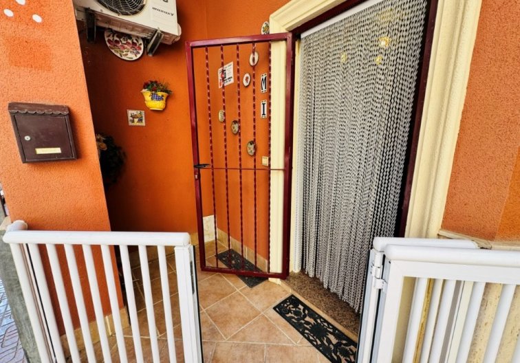 Segunda mano - Apartamento  - La Mata - Costa Blanca
