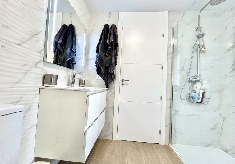 Segunda mano - Apartamento  - Villamartin - Costa Blanca