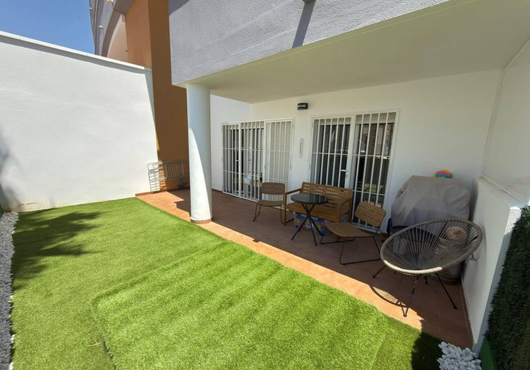 Segunda mano - Apartamento  - Villamartin - Costa Blanca