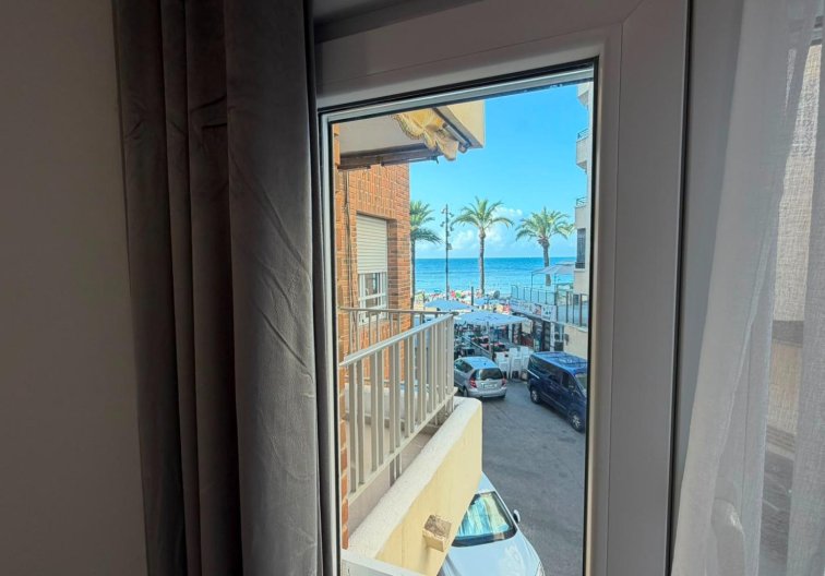 Wiederverkauf - Wohnung - Torrevieja - Playa del Cura