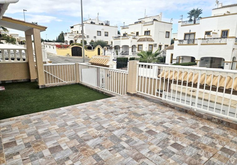 Wiederverkauf - town house - Orihuela Costa - Los Altos