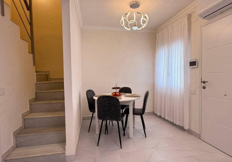 Segunda mano - town house - Torrevieja - Calas Blanca