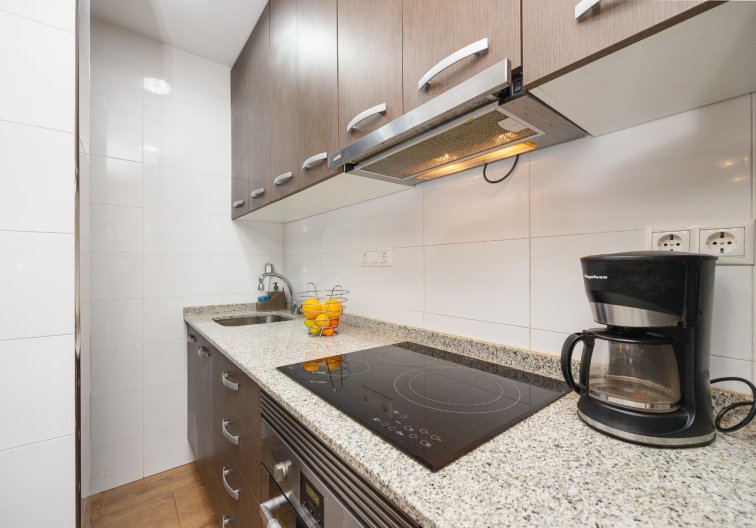 Segunda mano - Apartamento  - Torrevieja - Centro