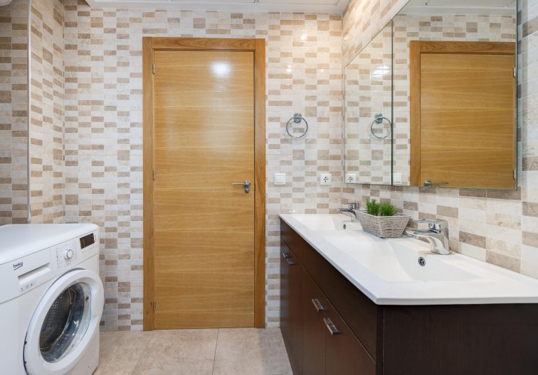 Segunda mano - Apartamento  - Torrevieja - Centro