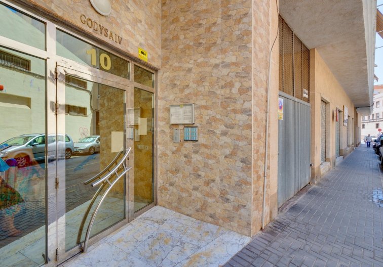 Segunda mano - Apartamento  - Torrevieja - Centro