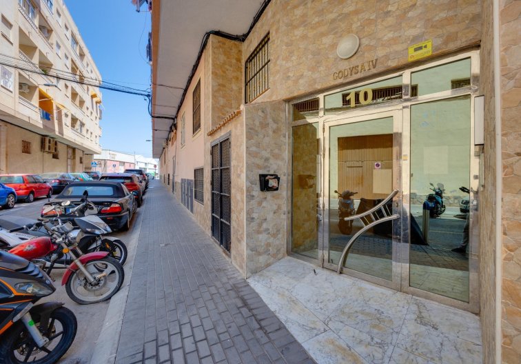 Segunda mano - Apartamento  - Torrevieja - Centro