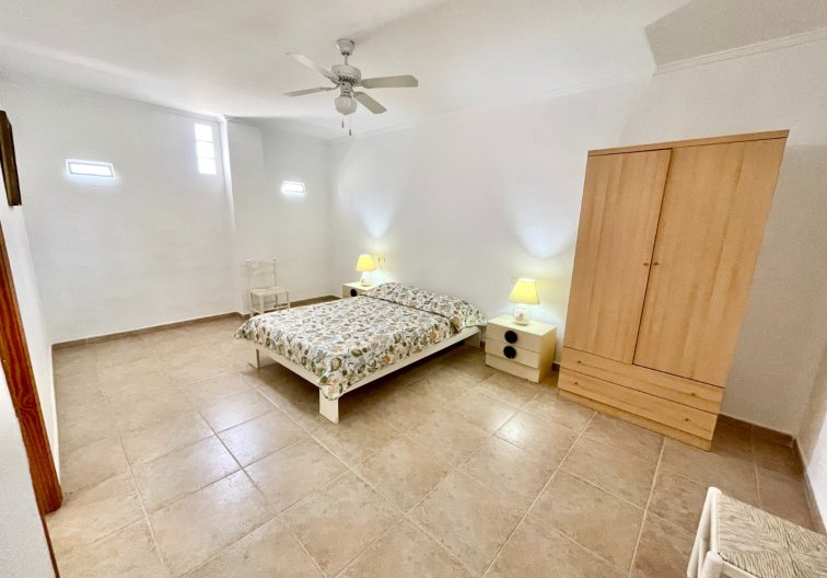 Resale - villa - Daya Nueva - Costa Blanca