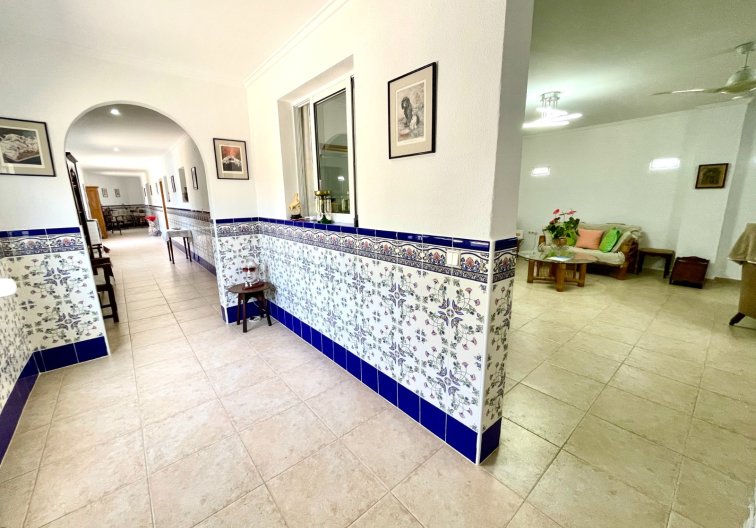 Resale - villa - Daya Nueva - Costa Blanca
