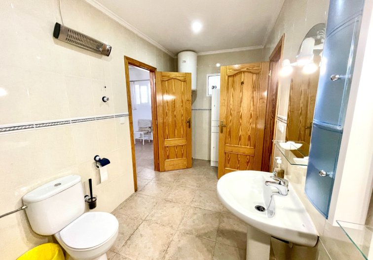 Resale - villa - Daya Nueva - Costa Blanca